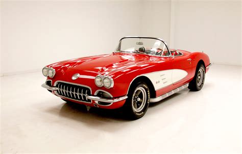 1960 Chevrolet Corvette photo