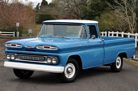 1961 Chevrolet C10 photo