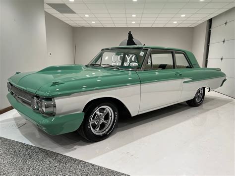 1962 Mercury Cougar engine