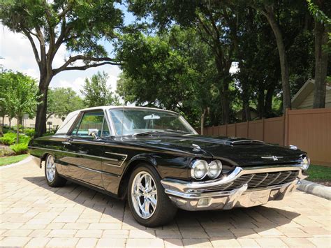 1965 Ford Thunderbird photo