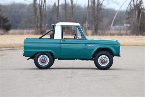 1967 Ford Bronco photo