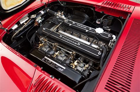 1967 Toyota 2000gt engine