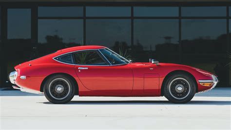 1967 Toyota 2000gt photo