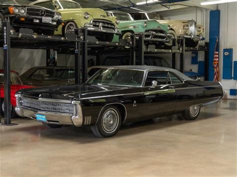 1969 Chrysler Imperial photo