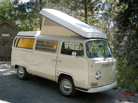 1969 Volkswagen Camper engine