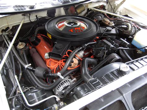 1970 Chrysler 300 engine