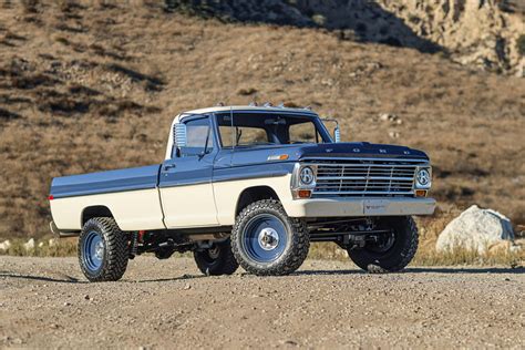 1970 Ford F250 engine