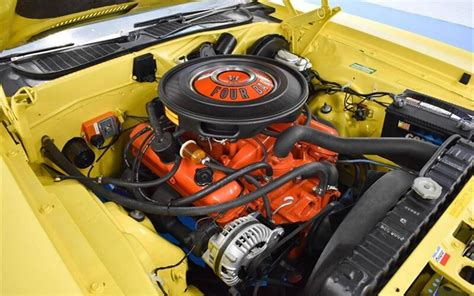 1970 Plymouth Barracuda engine