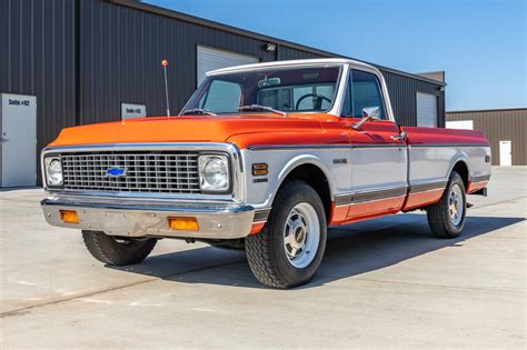 1971 Chevrolet C20 engine