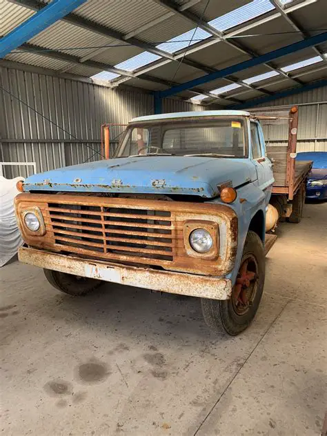 1971 Ford F700