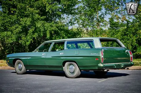 1971 Ford Ranch wagon engine