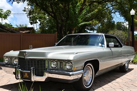 1972 Cadillac Deville photo