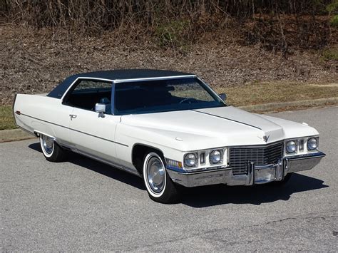 1972 Cadillac Deville photo