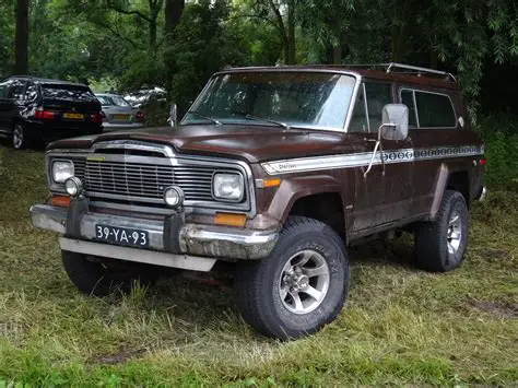 1973 Jeep Cherokee photo