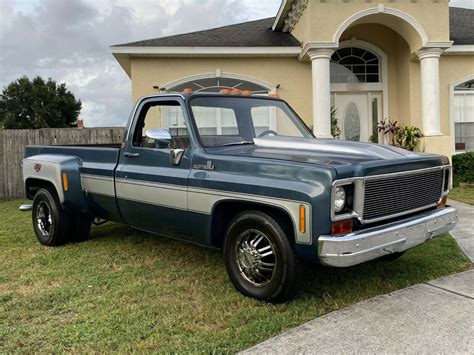 1975 Chevrolet C30 photo