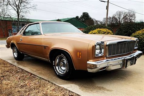 1975 Chevrolet Malibu engine