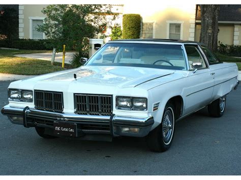 1975 Oldsmobile 98 engine