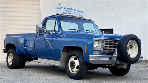 1976 Chevrolet C30 photo