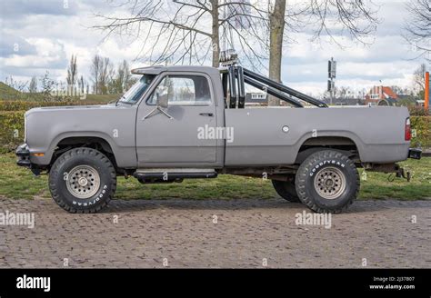 1976 Dodge Pickup photo