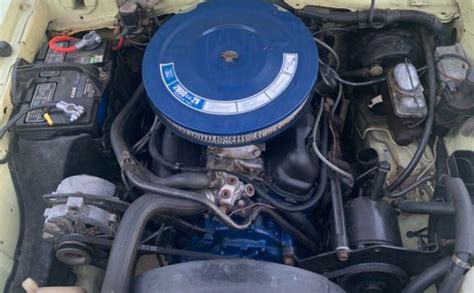 1976 Ford Pinto engine