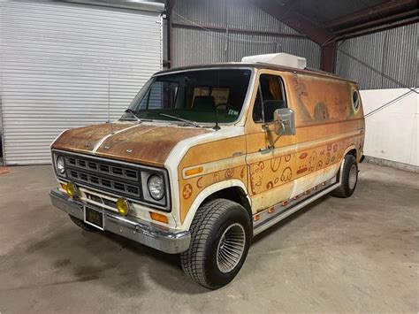 1976 Ford Van photo