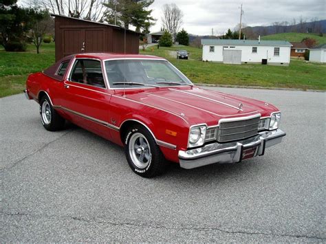 1976 Plymouth Volare photo