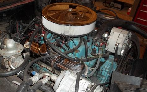 1976 Pontiac Firebird engine