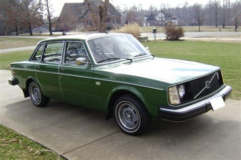 1976 Volvo 240 engine