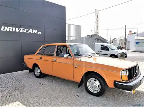 1976 Volvo 240 photo