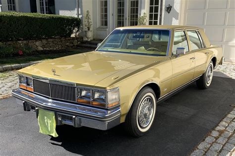 1977 Cadillac Seville photo