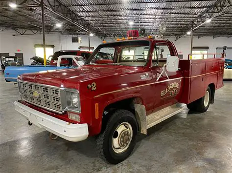 1977 Chevrolet C30 engine