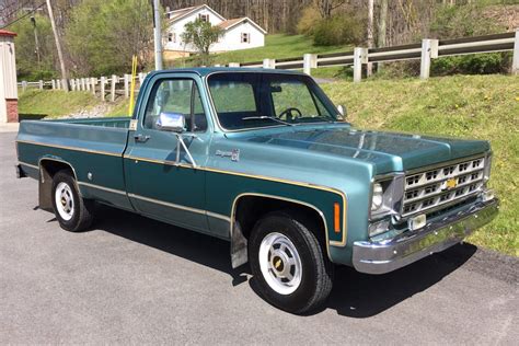 1977 Chevrolet Chevrolet truck engine