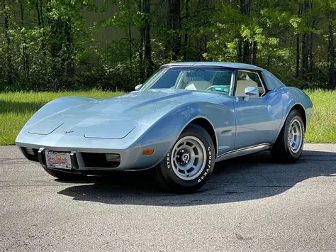 1977 Chevrolet Corvette photo