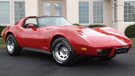 1977 Chevrolet Corvette photo