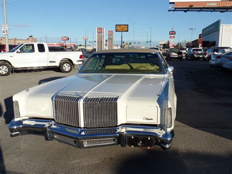 1977 Chrysler New yorker engine