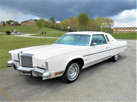 1977 Chrysler New yorker photo