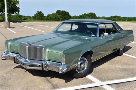 1977 Chrysler New yorker