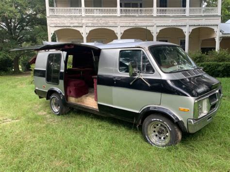 1977 Dodge B300 maxivan engine