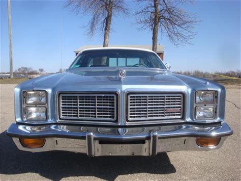 1977 Dodge Monaco photo