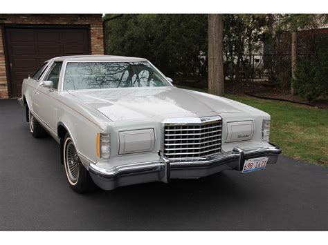 1977 Ford Thunderbird photo