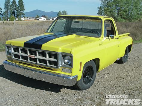 1977 Gmc Sierra engine