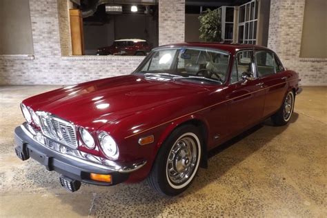 1977 Jaguar Xj6l photo