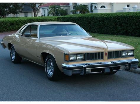 1977 Pontiac Lemans photo