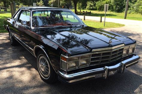 1978 Chrysler Lebaron photo