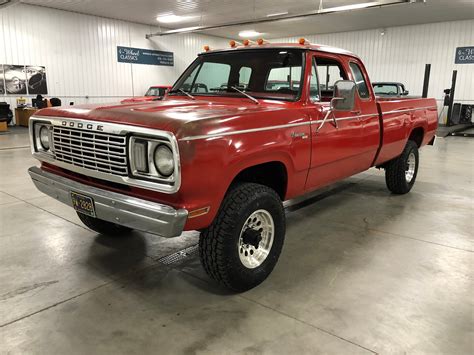 1978 Dodge W200 engine