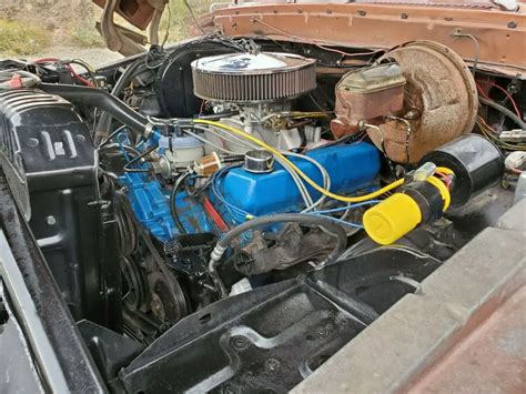 1978 Ford E250 engine