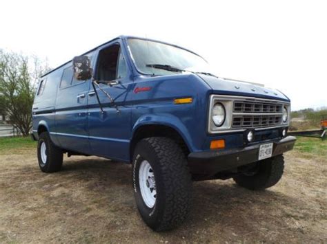 1978 Ford E250 photo