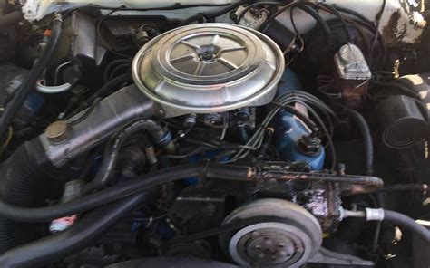 1978 Ford Thunderbird engine