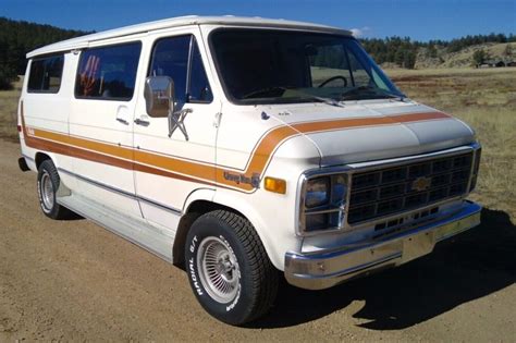 1979 Chevrolet Chevy van g20 engine