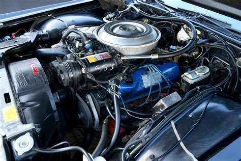 1979 Lincoln Continental engine